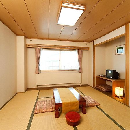 Hotel Mount Shiga Yamanouchi  Bagian luar foto